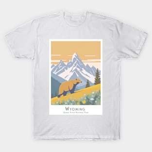 Abstract minimalist retro vintage Bear in Wyoming Grand Teton National Park Vintage Poster T-Shirt